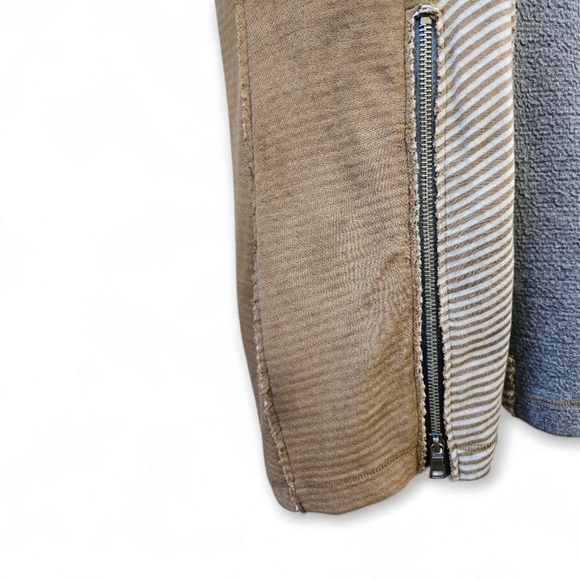 People Like Frank Long Sleeve Tee With Zipper Detail, Size S - Picture 7 of 9